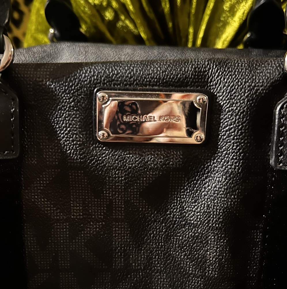 Michael Kors Overnight Bag - Picture 5 of 5